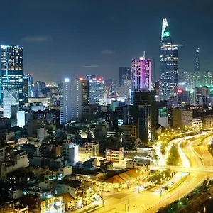 Spacious Saigon - Infinity Pool In Rivergate Ho Chi Minh City
